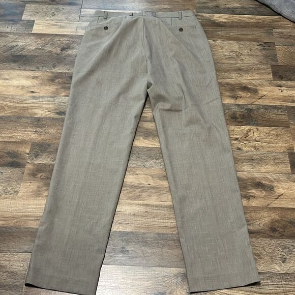 Lauren Ralph Lauren dress pants size 36x34 - Picture 4 of 6